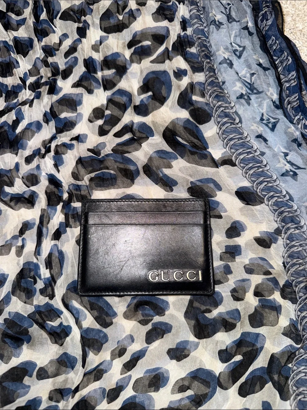 Authentic Gucci Black Leather Card Holder with Silver Logo